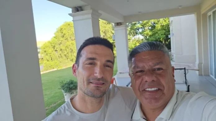 Lionel Scaloni y Chiqui Tapia